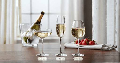 The Evolution of Champagne Glassware (Coupe vs Flute vs Tulip)