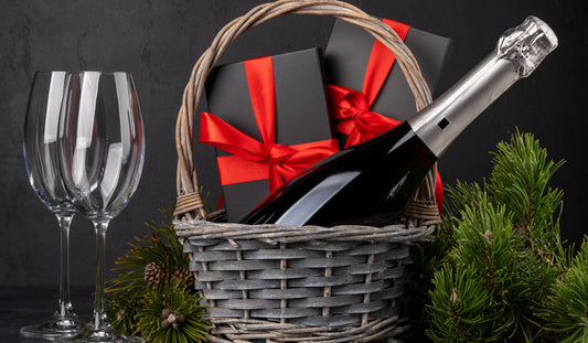 How to Choose a Champagne Saber Gift For Any Occasion