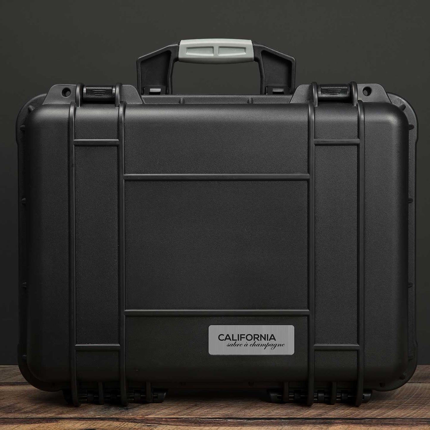 The Champagne Saber Gift Case Package